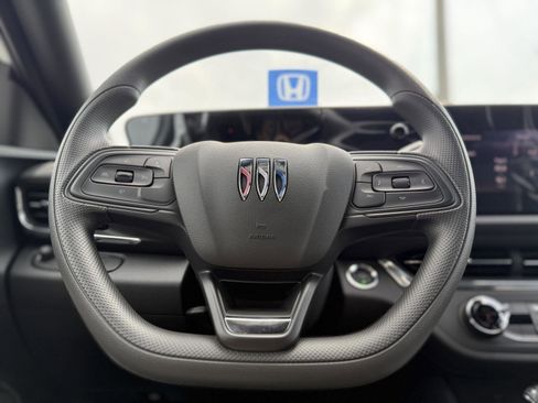 New 2025 Buick Envista Preferred image 10