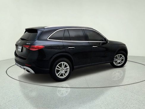Used 2023 Mercedes-Benz GLC 300 4MATIC image 8