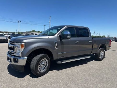 Used 2022 Ford F350 XLT w/ XLT Premium Package AWD/4WD image 28