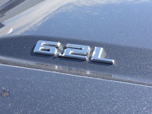 Used 2021 Chevrolet Silverado 1500 LT Trail Boss w/ Convenience Package II AWD/4WD image 12