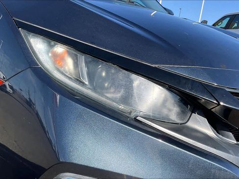 Used 2019 Honda Civic LX image 27