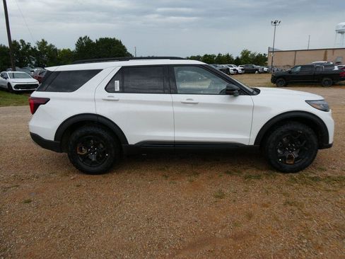 New 2026 Ford Explorer Tremor w/ Tremor Ultimate Package AWD/4WD image 4