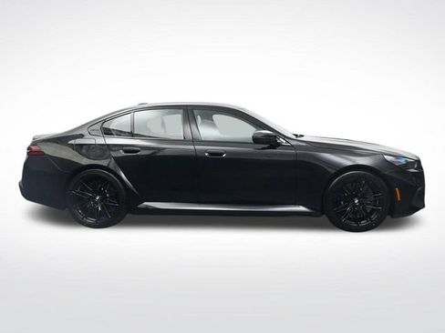New 2027 BMW M5 w/ Carbon Package AWD/4WD image 3