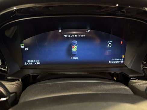 Used 2025 Lincoln Corsair FWD image 16