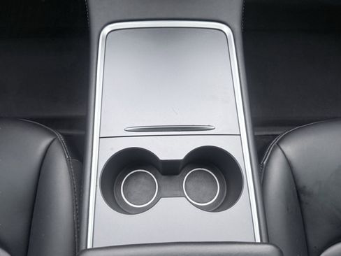 Used 2022 Tesla Model 3 image 54