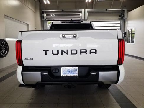 Used 2023 Toyota Tundra Limited w/ Power Package AWD/4WD image 19