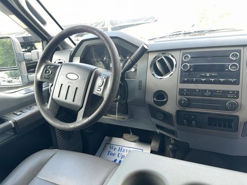 Used 2016 Ford F250 XLT image 18