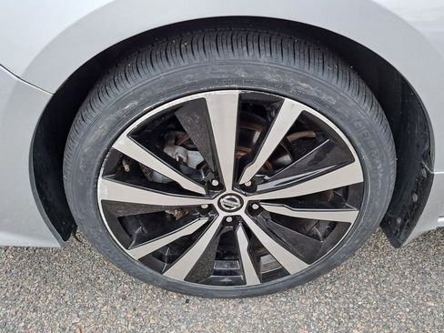 Used 2019 Nissan Altima 2.5 SR w/ SR Premium Package image 33