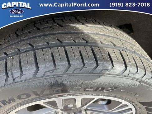 Used 2024 Jeep Wagoneer L Series II w/ Flexible Seating Group image 14