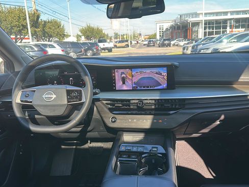 Used 2025 Nissan Murano SL w/ Cargo Package AWD/4WD image 19