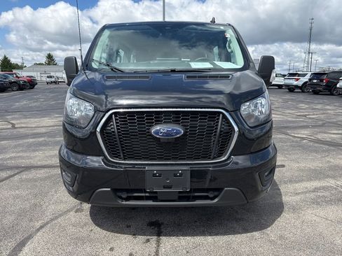 Used 2025 Ford Transit 350 XLT RWD image 3