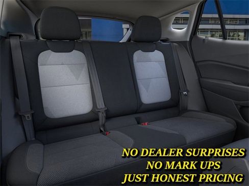 New 2026 Chevrolet Trax LS w/ LS Convenience Package image 17