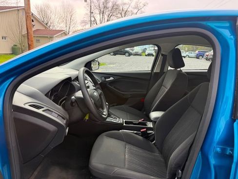 Used 2016 Ford Focus SE image 7