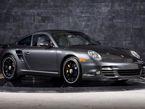 Used 2011 Porsche 911 Turbo S AWD/4WD image 2