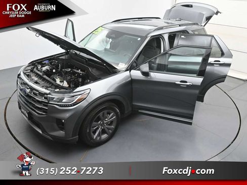 Used 2025 Ford Explorer Active w/ Active Comfort Package AWD/4WD image 40