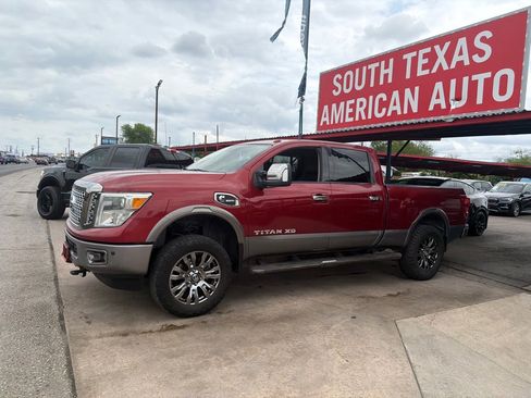 Used 2017 Nissan Titan Platinum Reserve image 9