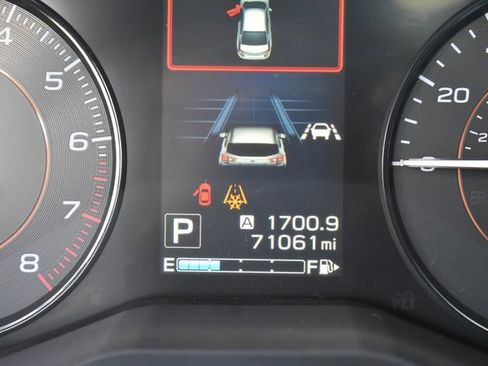 Used 2018 Subaru Crosstrek 2.0i Premium image 32