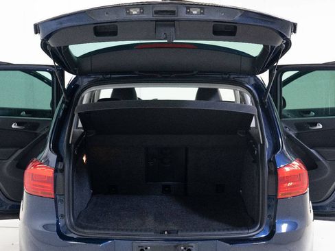 Used 2013 Volkswagen Tiguan SE FWD image 69