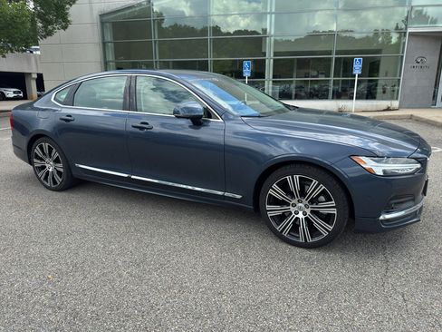 Used 2023 Volvo S90 B6 Plus AWD/4WD image 1