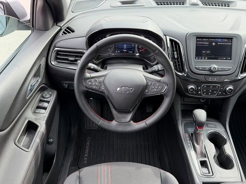 Used 2024 Chevrolet Equinox RS image 17