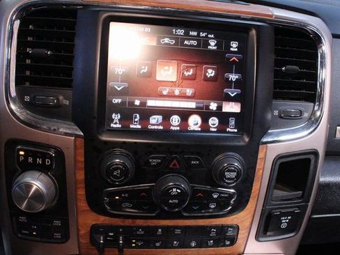 Used 2017 RAM 1500 Laramie Longhorn image 25