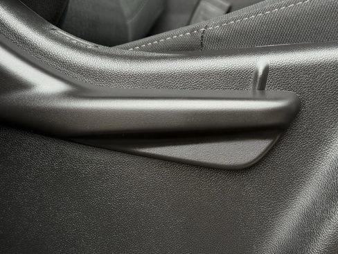 Certified 2025 Chevrolet Silverado 1500 LT image 23