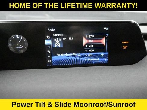 Used 2019 Lexus UX 250h w/ Premium Package AWD/4WD image 17