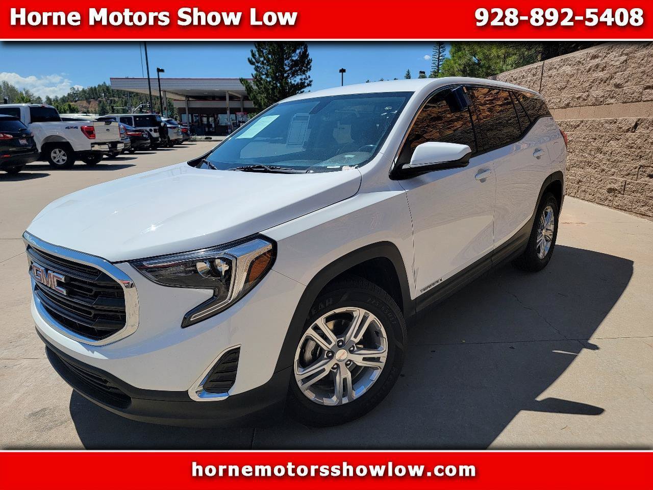 Used 2019 GMC Terrain SLE FWD image 1