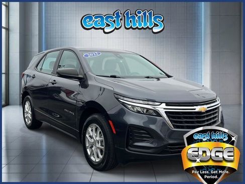 Certified 2022 Chevrolet Equinox LS image 1
