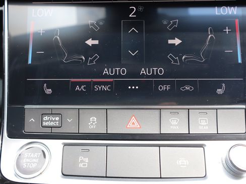 Used 2023 Audi Q7 2.0T Premium w/ Convenience Package AWD/4WD image 18