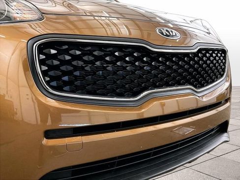 Used 2017 Kia Sportage LX FWD image 30