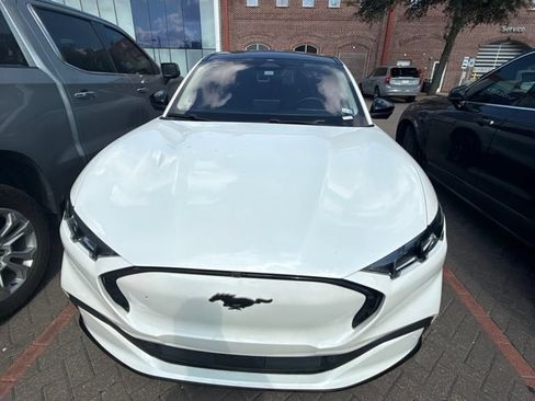 Used 2024 Ford Mustang Mach-E Premium AWD/4WD image 4