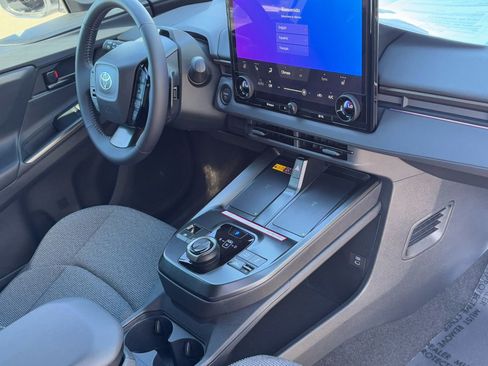 Certified 2026 Toyota bZ image 12