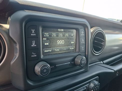 Used 2019 Jeep Wrangler Unlimited Sport S AWD/4WD image 28