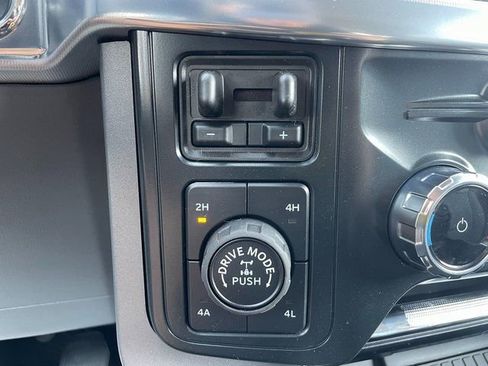 New 2025 Ford F150 Lariat w/ Equipment Group 501A Mid image 36