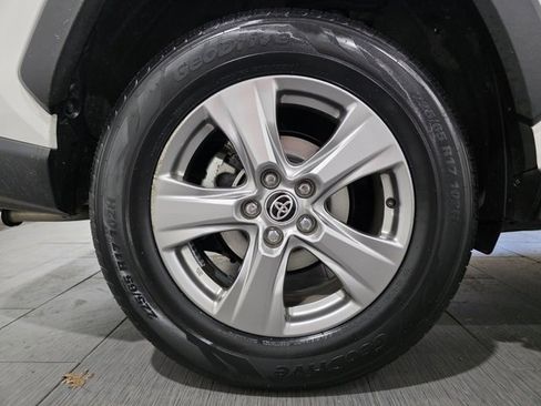 Used 2023 Toyota RAV4 XLE image 25