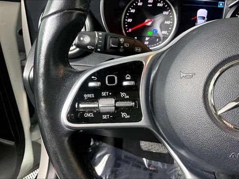 Used 2020 Mercedes-Benz GLC 300 4MATIC image 18
