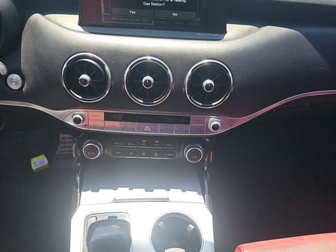 Used 2019 Kia Stinger GT2 AWD/4WD image 17