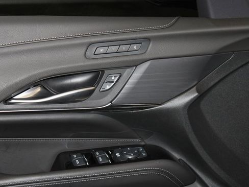 Certified 2025 Cadillac CT4 Premium Luxury image 28