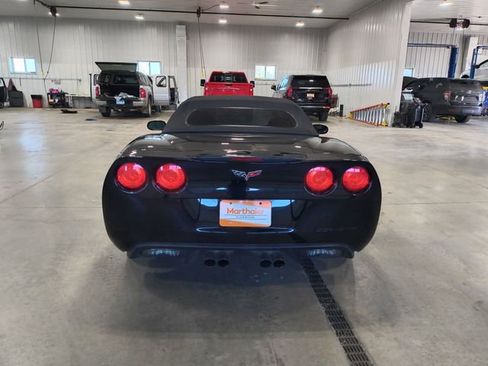 Used 2007 Chevrolet Corvette Convertible w/ Preferred Equipment Group RWD image 7