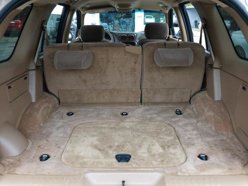 Used 2003 Chevrolet TrailBlazer LT image 24