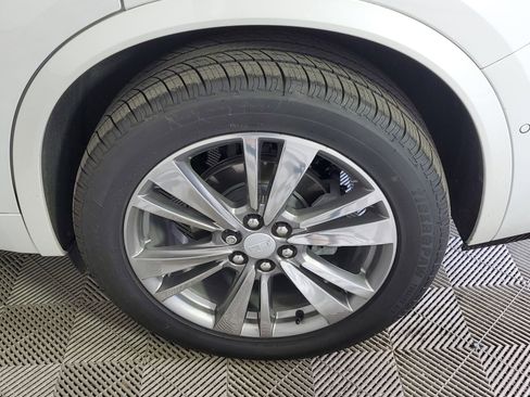 Used 2021 Cadillac XT6 Premium Luxury image 16