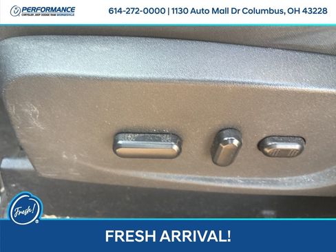 Used 2017 Ford Escape SE image 18