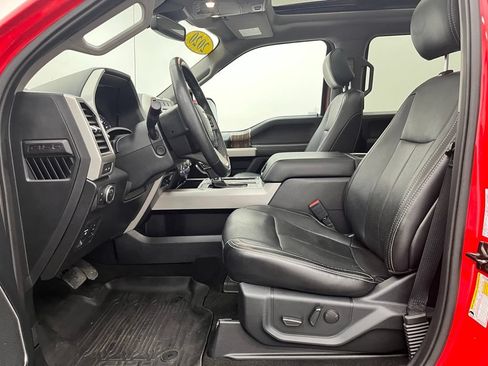Used 2020 Ford F150 Lariat w/ Equipment Group 502A Luxury AWD/4WD image 17