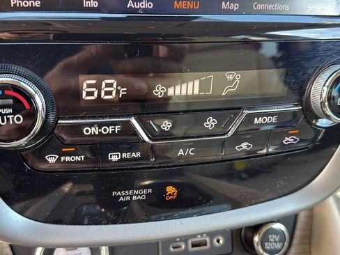 Certified 2021 Nissan Murano SL image 16