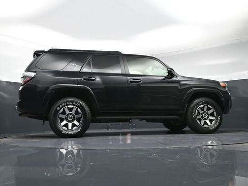 Used 2024 Toyota 4Runner TRD Off-Road Premium image 34
