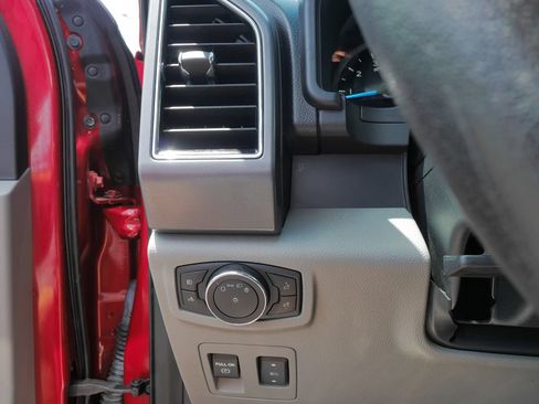 Used 2020 Ford F150 XLT w/ Equipment Group 302A Luxury AWD/4WD image 22