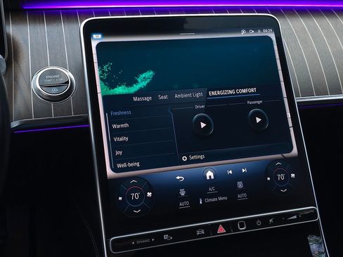 Used 2021 Mercedes-Benz S 580 4MATIC Sedan w/ Warmth & Comfort Package image 64