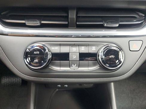 New 2026 Buick Envista Preferred image 26