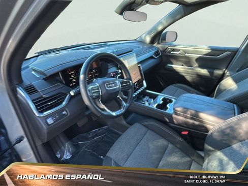 Used 2025 GMC Acadia Elevation image 16